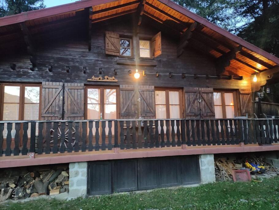 Saint-Martin-Vésubie Chalet Accueillant Et Familial מראה חיצוני תמונה