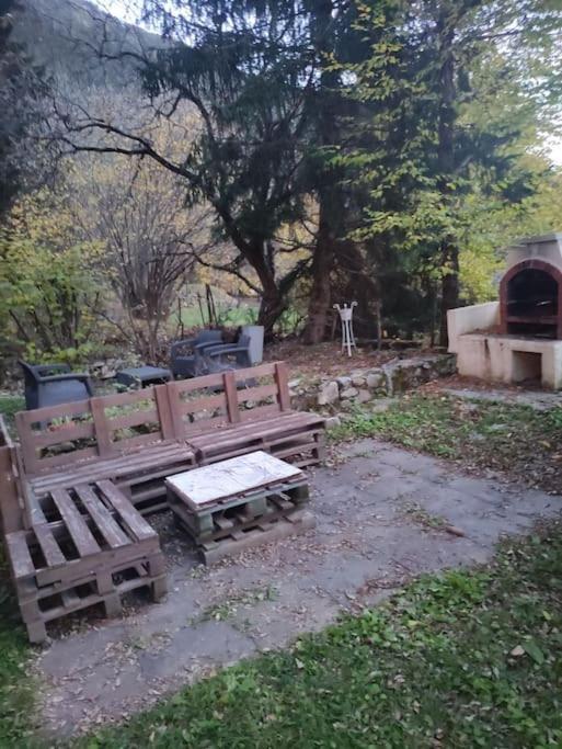 Saint-Martin-Vésubie Chalet Accueillant Et Familial מראה חיצוני תמונה